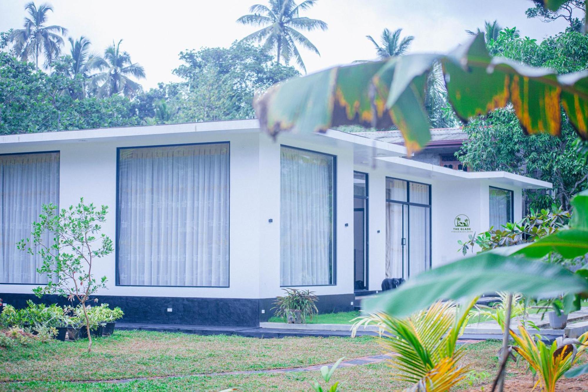 Aparthotel The Glade à Weligama Extérieur photo