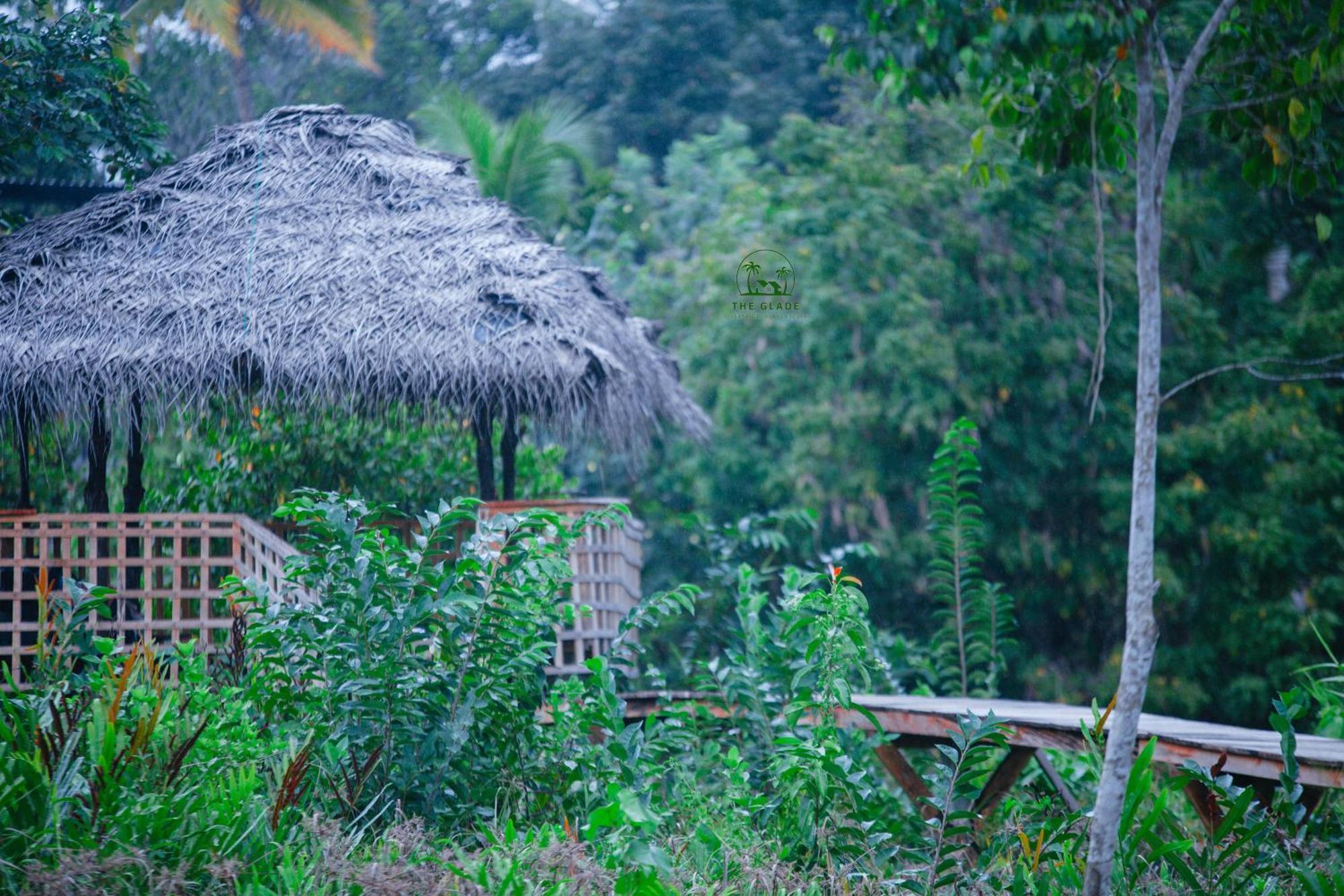 Aparthotel The Glade à Weligama Extérieur photo