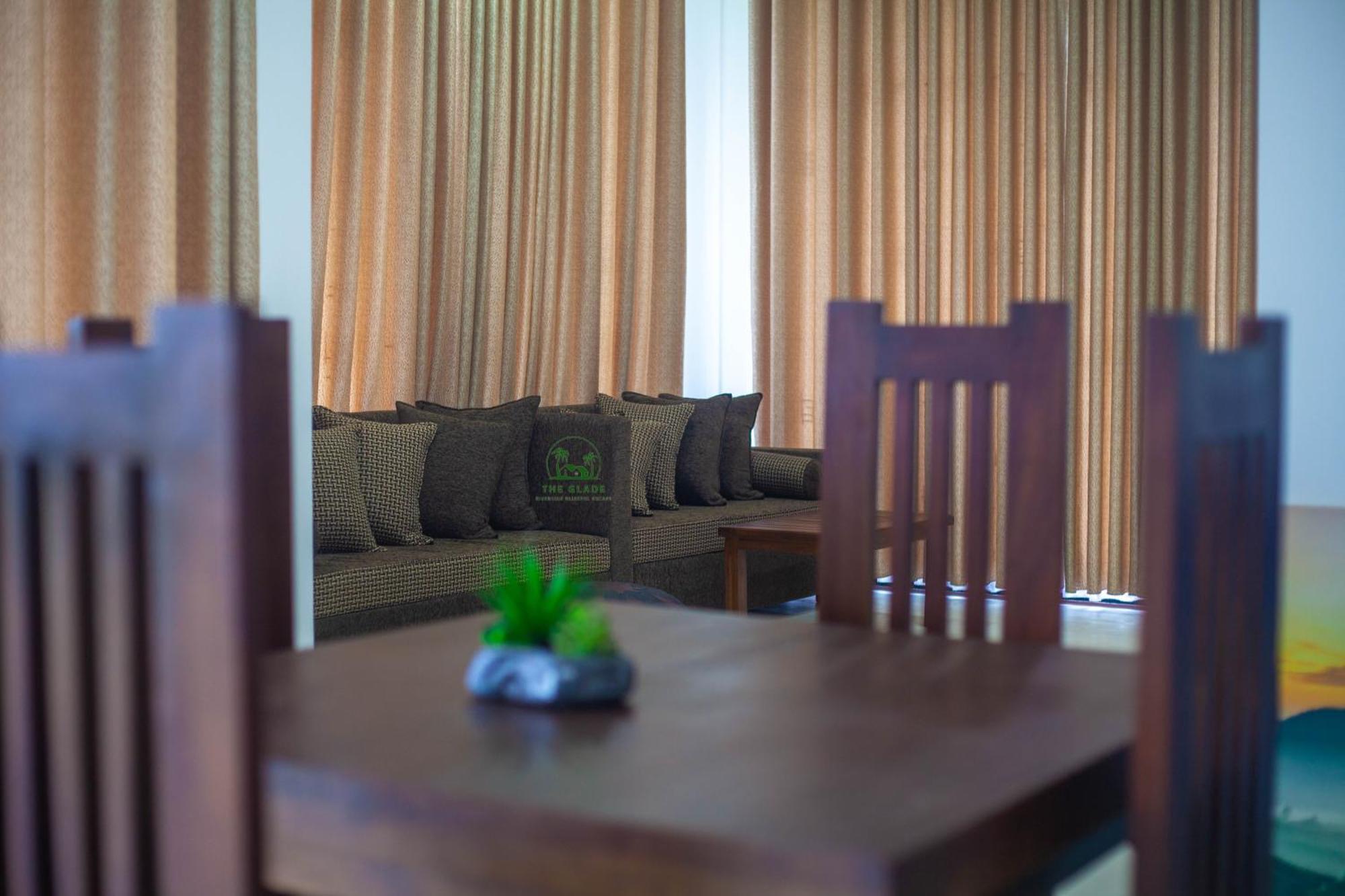 Aparthotel The Glade à Weligama Extérieur photo