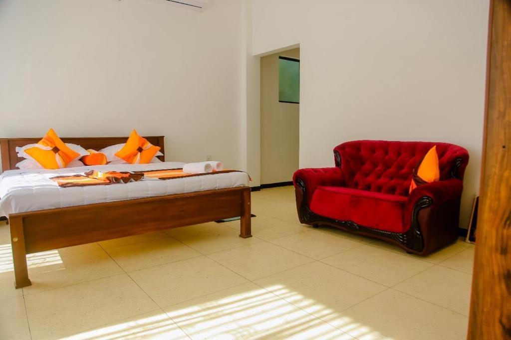 Aparthotel The Glade à Weligama Extérieur photo